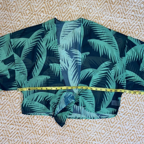 ⭐️$5 SALE⭐️must be bundled NWOT Sheer Tropical Swimsuit Cover - Picture 4 of 7